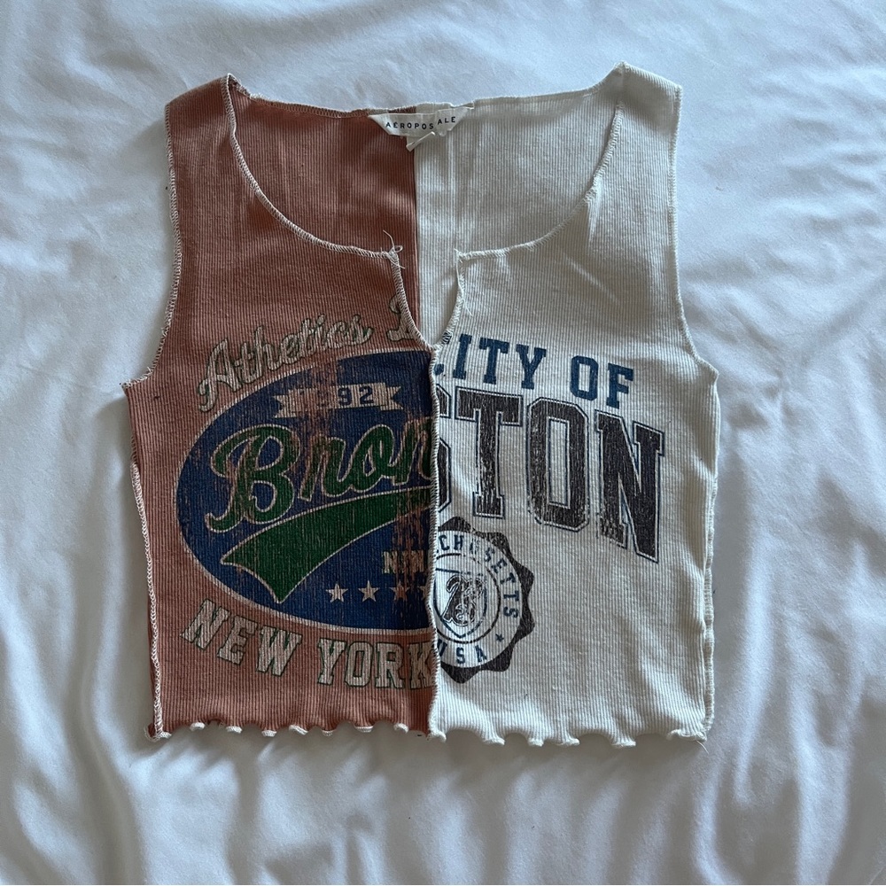 Aeropostale Crop top! Great for the Summer!